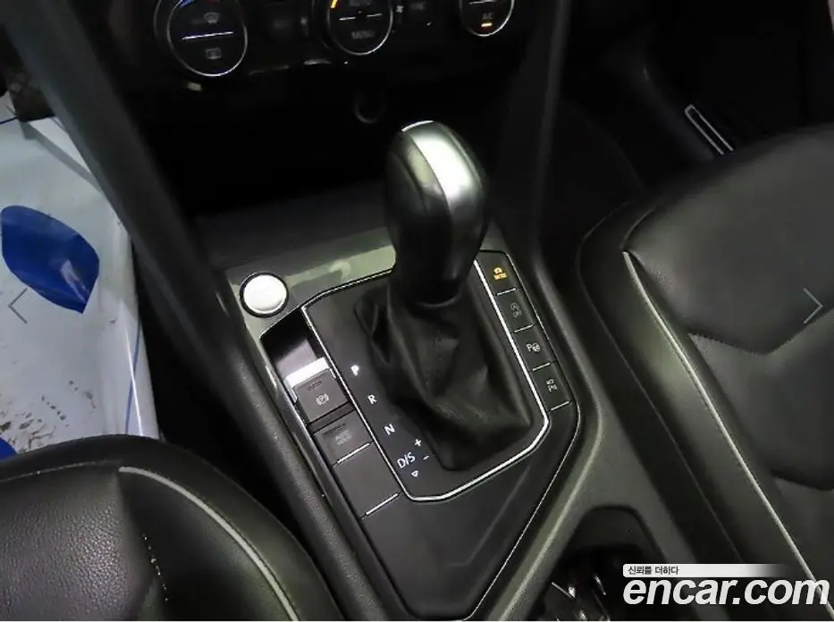 Volkswagen Tiguan 2020 2.0 автомат (гидро), фото 11 Volkswagen Tiguan 2020 2.0 автомат (гидро), фото 11
