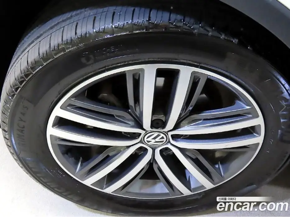 Volkswagen Tiguan 2020 2.0 автомат (гидро), фото 19 Volkswagen Tiguan 2020 2.0 автомат (гидро), фото 19
