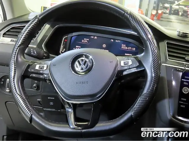 Volkswagen Tiguan 2020 2.0 автомат (гидро), миниатюра 7 Volkswagen Tiguan 2020 2.0 автомат (гидро), миниатюра 7