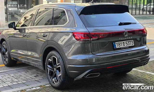 Volkswagen Touareg 2026 3.0 автомат (гидро), миниатюра 4 Volkswagen Touareg 2026 3.0 автомат (гидро), миниатюра 4