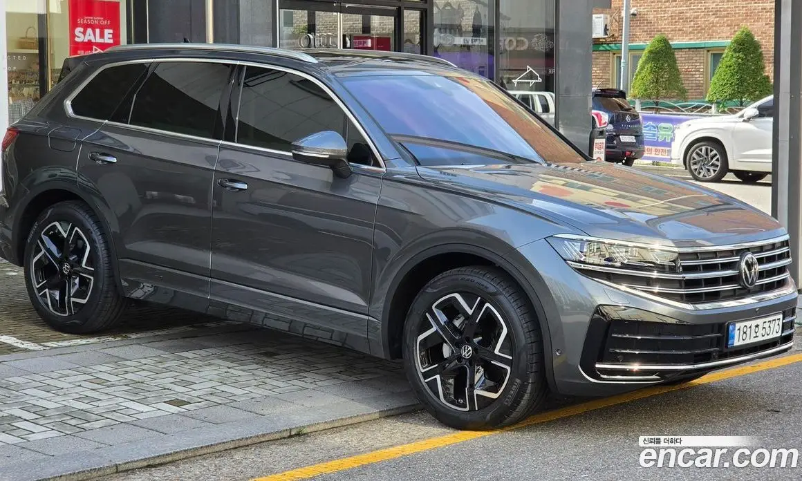 Volkswagen Touareg 2026 3.0 автомат (гидро), фото 5 Volkswagen Touareg 2026 3.0 автомат (гидро), фото 5