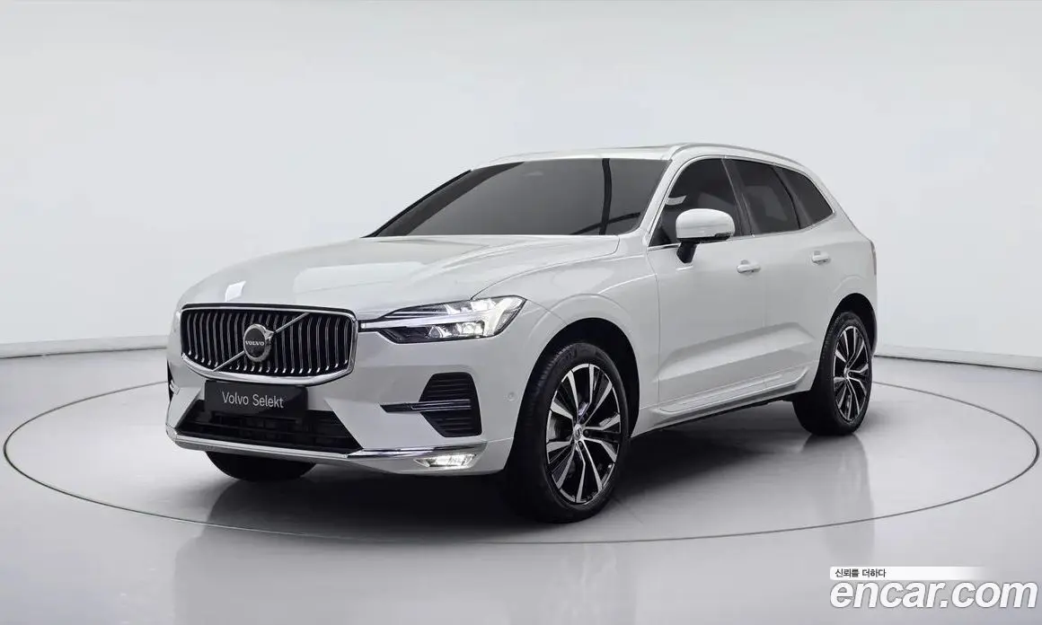 Volvo XC60 2023 2.0 автомат (гидро), фото 2 Volvo XC60 2023 2.0 автомат (гидро), фото 2
