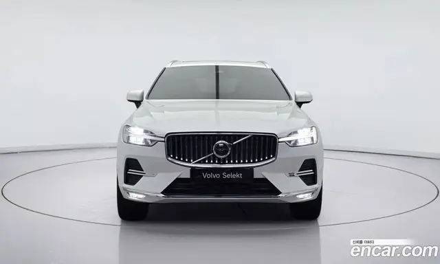 Volvo XC60 2023 2.0 автомат (гидро), миниатюра 3 Volvo XC60 2023 2.0 автомат (гидро), миниатюра 3