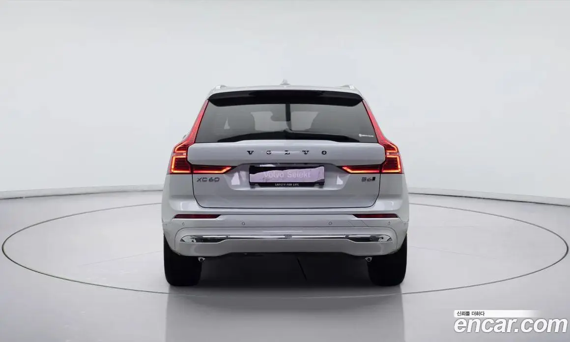 Volvo XC60 2023 2.0 автомат (гидро), фото 6 Volvo XC60 2023 2.0 автомат (гидро), фото 6