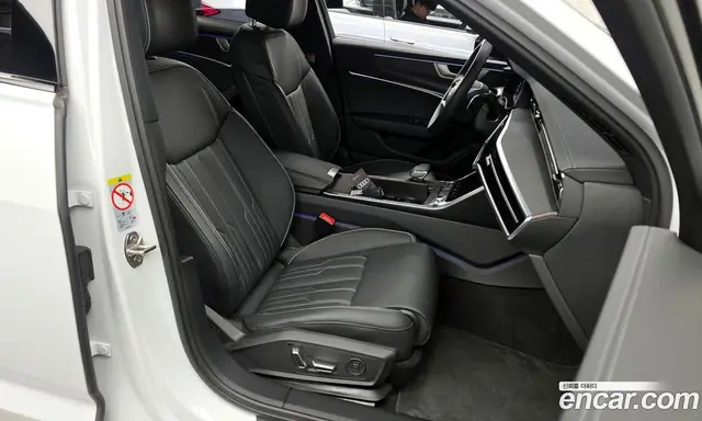 Audi A6 2025 2.0 автомат (гидро), миниатюра 11