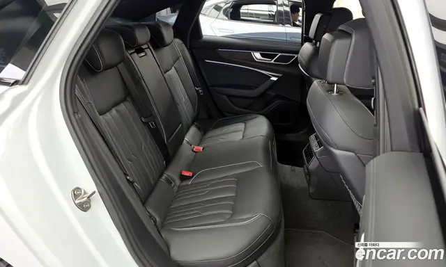 Audi A6 2025 2.0 автомат (гидро), миниатюра 12