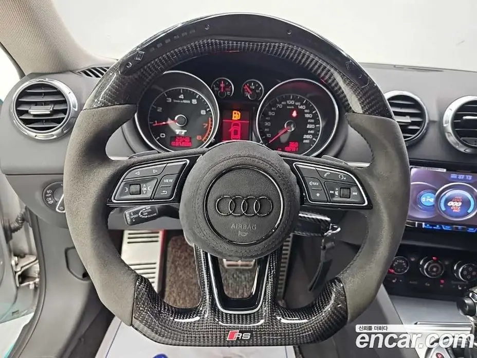 Audi TT 2008 2.0 автомат (гидро), фото 8