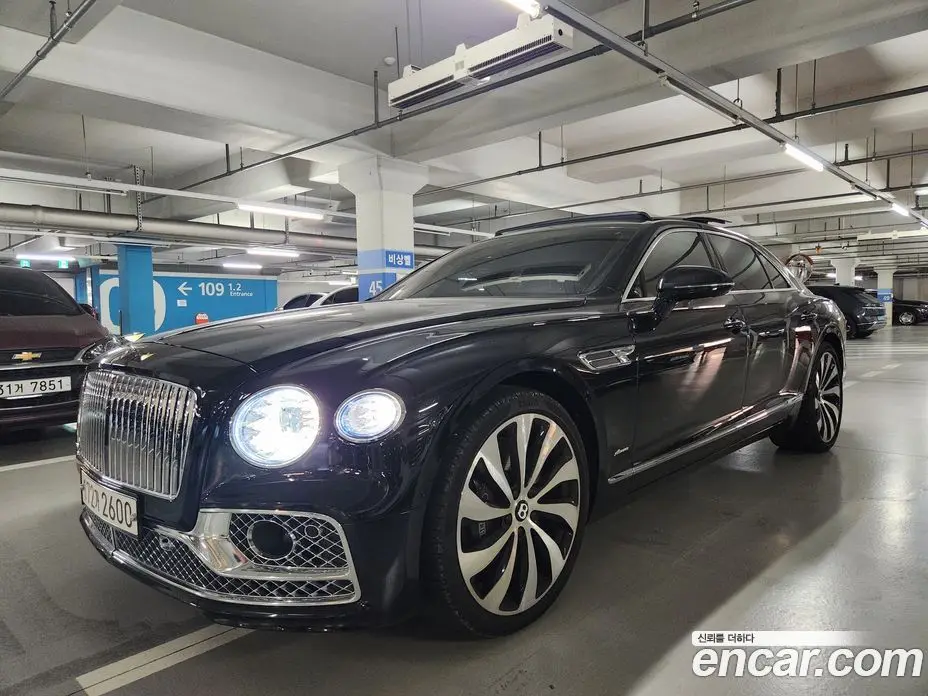Bentley Flying Spur 2023 4.0 автомат (гидро), фото 6 Bentley Flying Spur 2023 4.0 автомат (гидро), фото 6