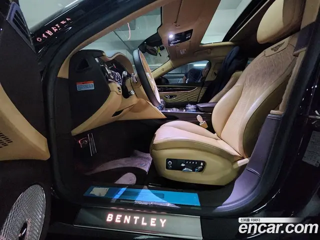 Bentley Flying Spur 2023 4.0 автомат (гидро), миниатюра 10 Bentley Flying Spur 2023 4.0 автомат (гидро), миниатюра 10