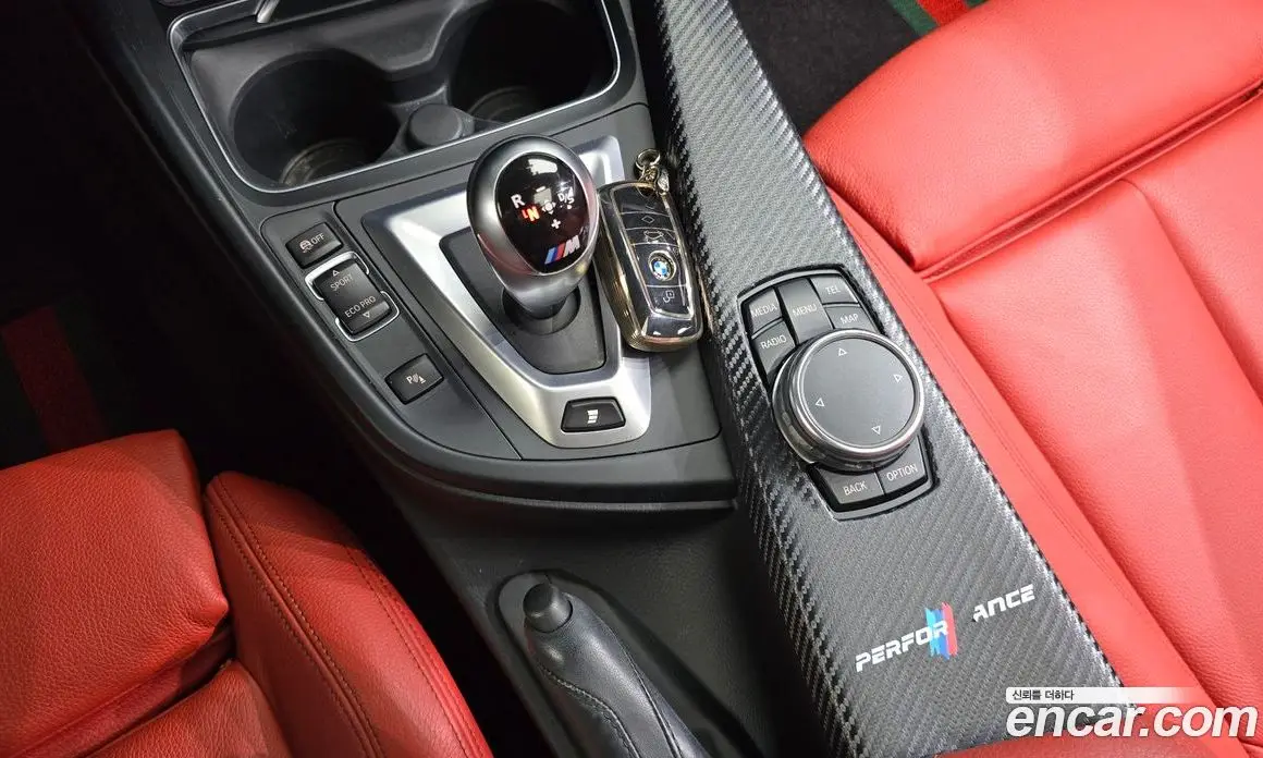 BMW 3 серия 2016 2.0 автомат (гидро), фото 9 BMW 3 серия 2016 2.0 автомат (гидро), фото 9