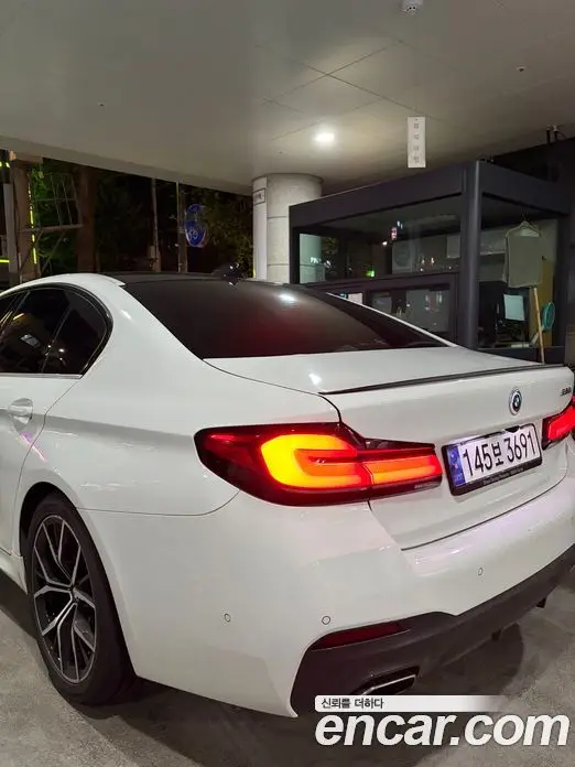 BMW 5 серия 2023 2.0 автомат (гидро), миниатюра 4 BMW 5 серия 2023 2.0 автомат (гидро), миниатюра 4