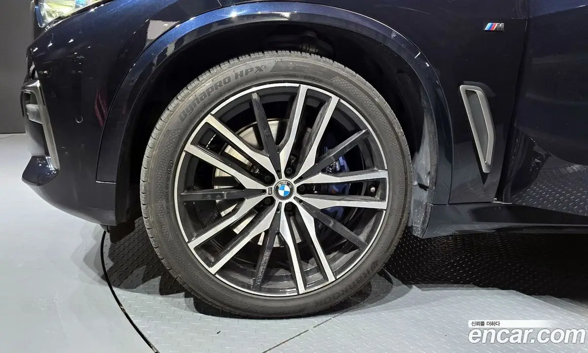 BMW X5 2020 4.4 автомат (гидро), фото 5 BMW X5 2020 4.4 автомат (гидро), фото 5