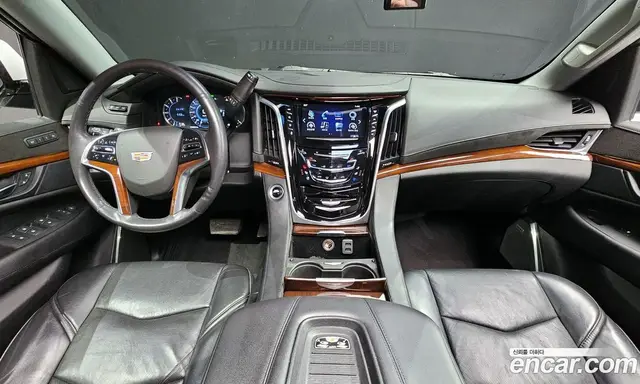 Cadillac Escalade 2018 6.2 автомат (гидро), миниатюра 7 Cadillac Escalade 2018 6.2 автомат (гидро), миниатюра 7