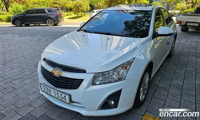 Chevrolet Cruze 2013 1.8 автомат (гидро), миниатюра 1