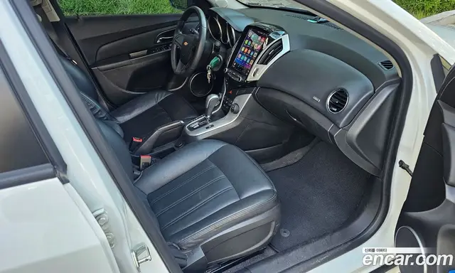 Chevrolet Cruze 2013 1.8 автомат (гидро), миниатюра 9