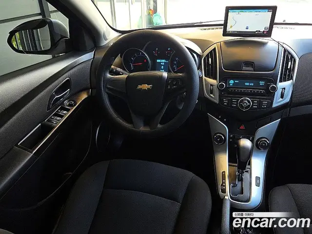 Chevrolet Cruze 2013 1.8 автомат (гидро), миниатюра 6