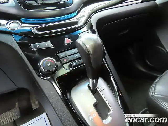 Chevrolet Orlando 2011 2.0 автомат (гидро), миниатюра 9