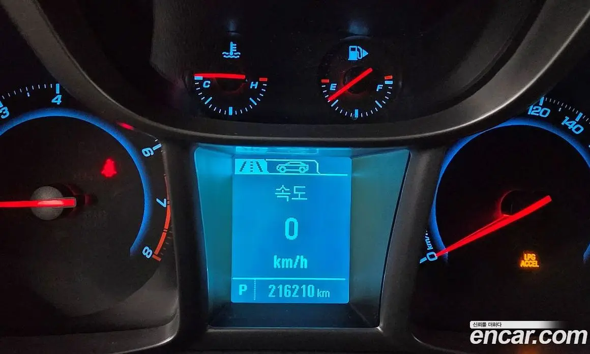 Chevrolet Orlando 2013 2.0 автомат (гидро), фото 11