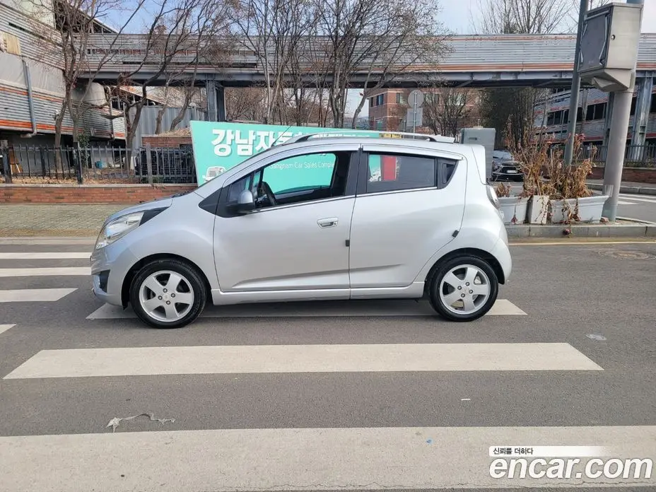 Chevrolet Spark 2012 1.0 автомат (гидро), фото 3
