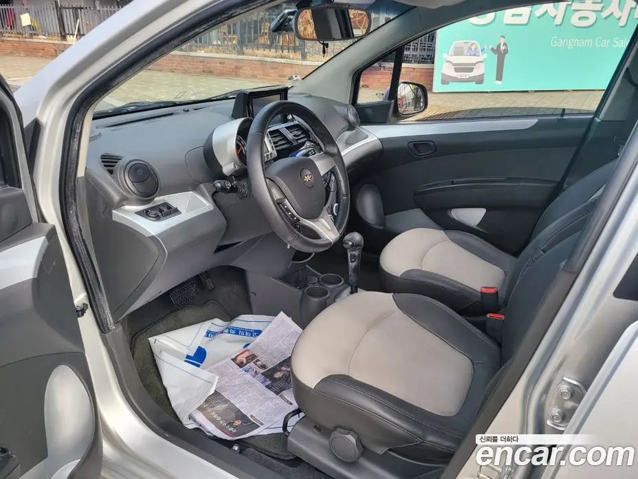 Chevrolet Spark 2012 1.0 автомат (гидро), фото 7
