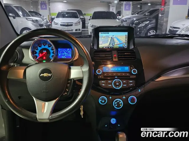 Chevrolet Spark 2014 1.0 автомат (гидро), миниатюра 7