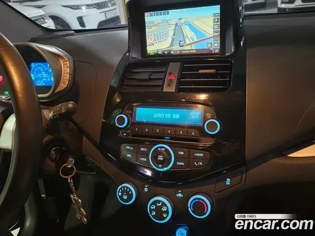 Chevrolet Spark 2014 1.0 автомат (гидро), миниатюра 8