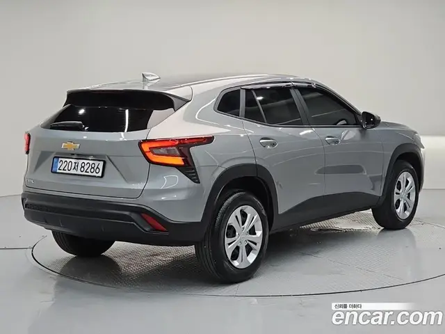 Chevrolet Trax 2025 1.2 автомат (гидро), миниатюра 4
