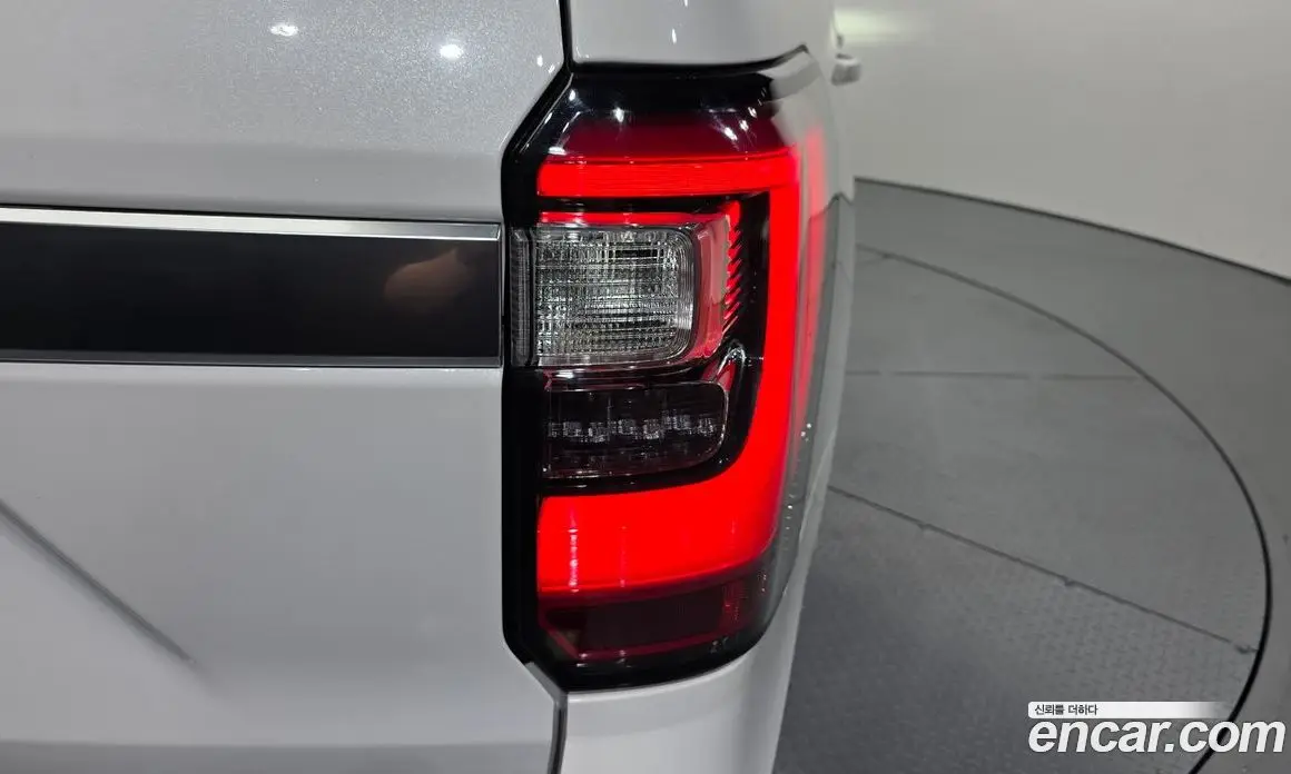 Ford Expedition 2021 3.5 автомат (гидро), фото 9 Ford Expedition 2021 3.5 автомат (гидро), фото 9