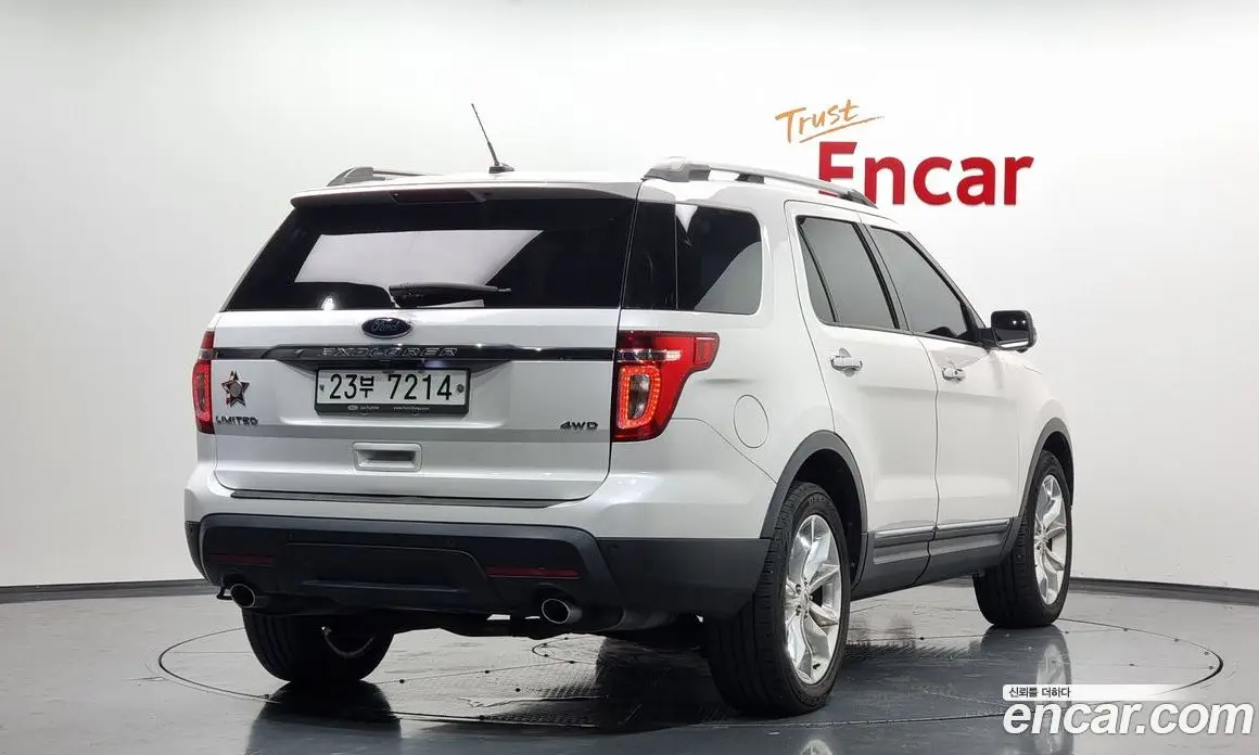 Ford Explorer 2015 3.5 автомат (гидро), фото 2 Ford Explorer 2015 3.5 автомат (гидро), фото 2