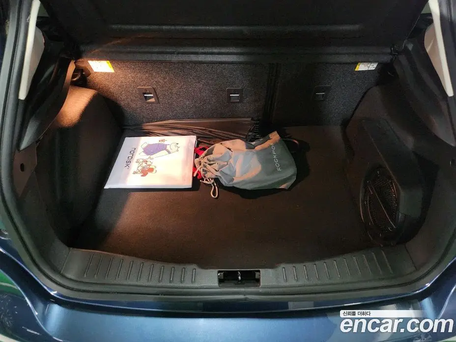 Ford Focus 2019 2.0 автомат (гидро), фото 14