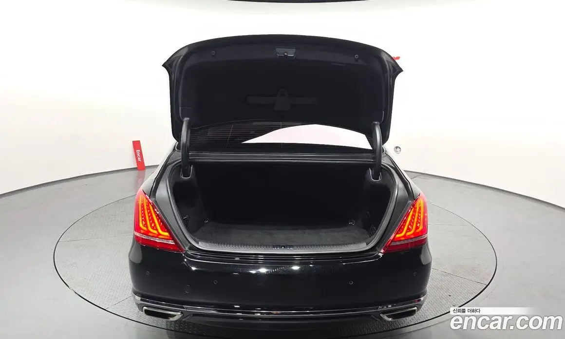 Genesis EQ900 2017 3.3 автомат (гидро), фото 20 Genesis EQ900 2017 3.3 автомат (гидро), фото 20