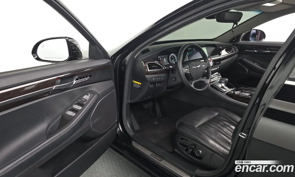 Genesis EQ900 2017 3.3 автомат (гидро), фото 10 Genesis EQ900 2017 3.3 автомат (гидро), фото 10