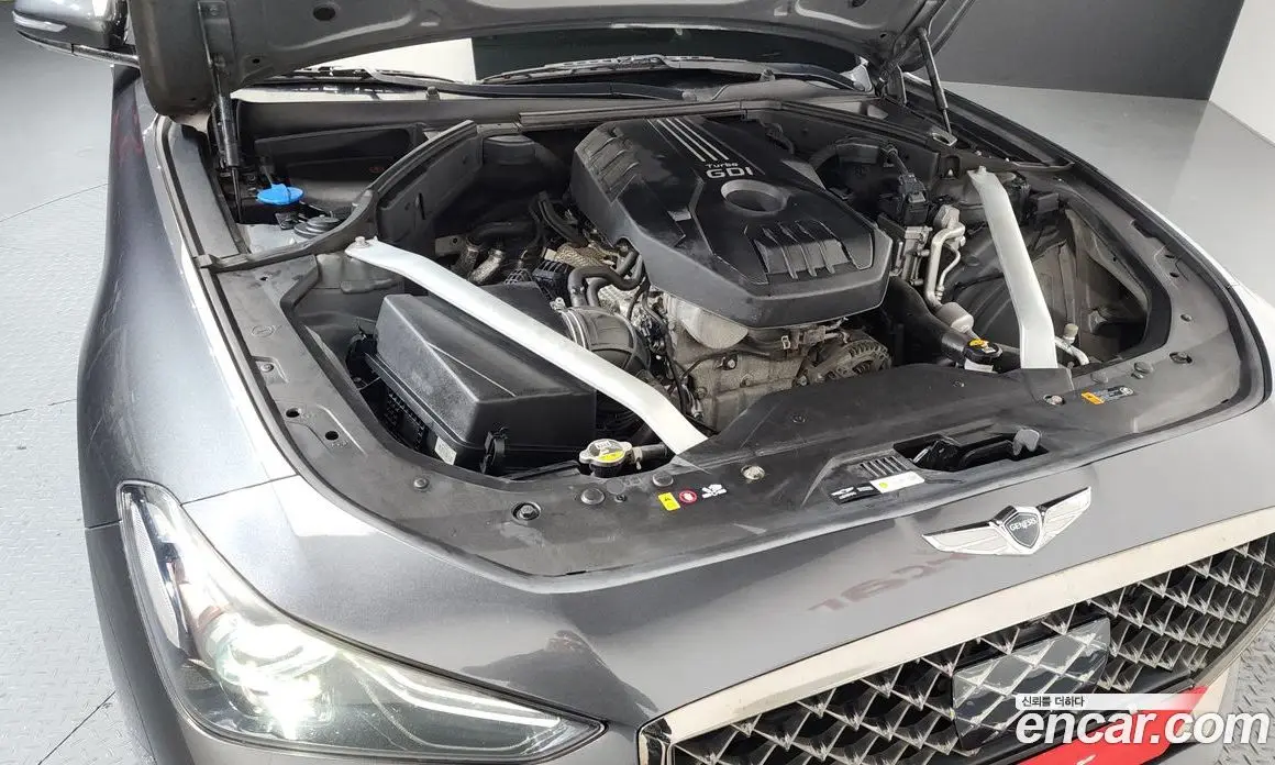 Genesis G70 2018 2.0 автомат (гидро), фото 6 Genesis G70 2018 2.0 автомат (гидро), фото 6