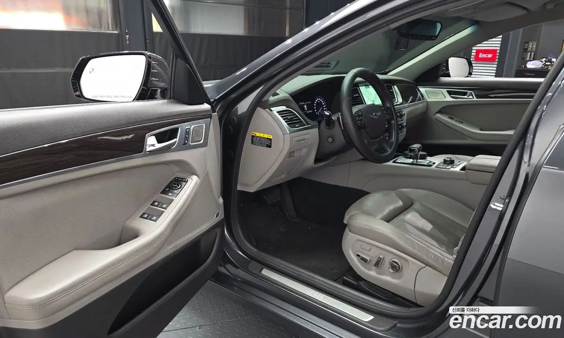Genesis G80 2016 3.3 автомат (гидро), фото 13 Genesis G80 2016 3.3 автомат (гидро), фото 13