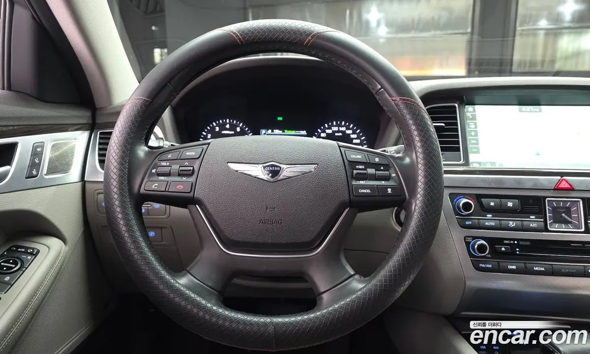 Genesis G80 2016 3.3 автомат (гидро), фото 19 Genesis G80 2016 3.3 автомат (гидро), фото 19