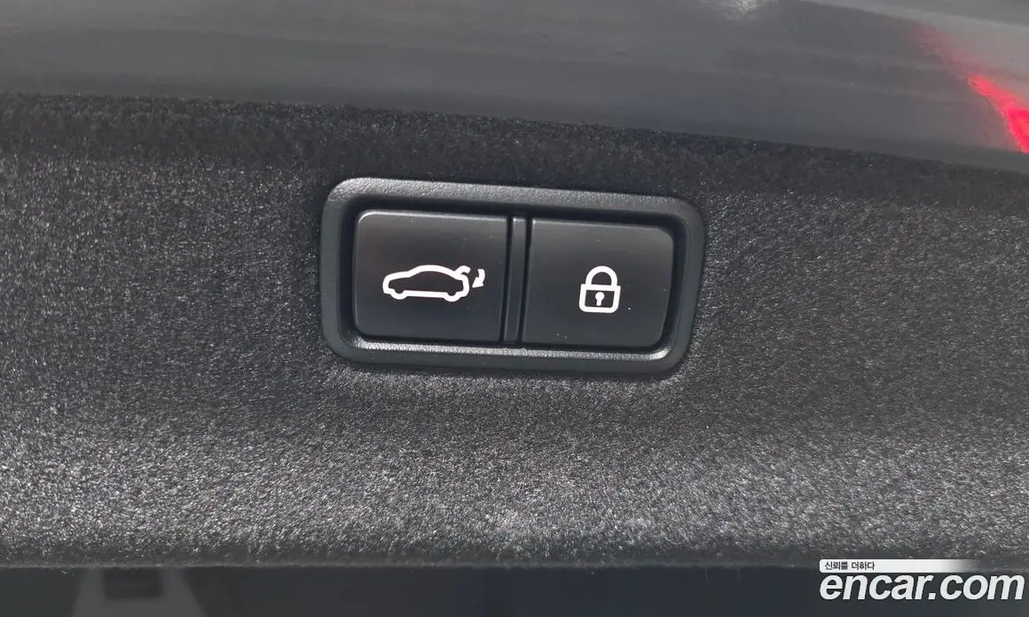 Genesis G80 2016 3.3 автомат (гидро), фото 27 Genesis G80 2016 3.3 автомат (гидро), фото 27