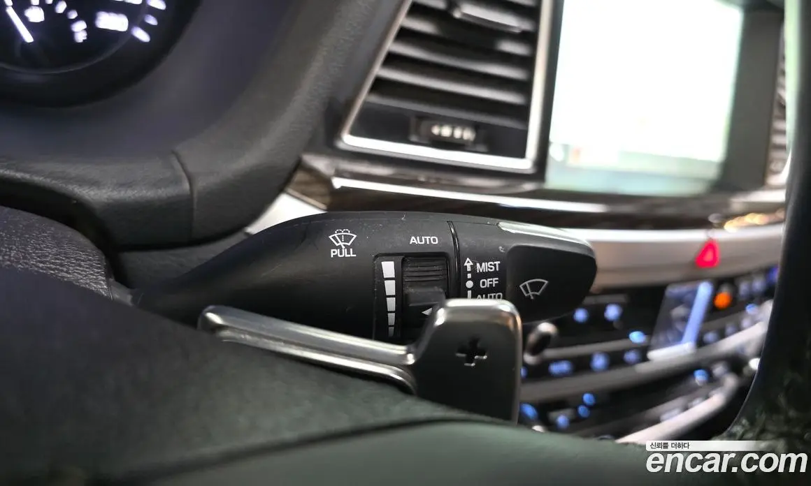 Genesis G80 2016 3.3 автомат (гидро), фото 29 Genesis G80 2016 3.3 автомат (гидро), фото 29