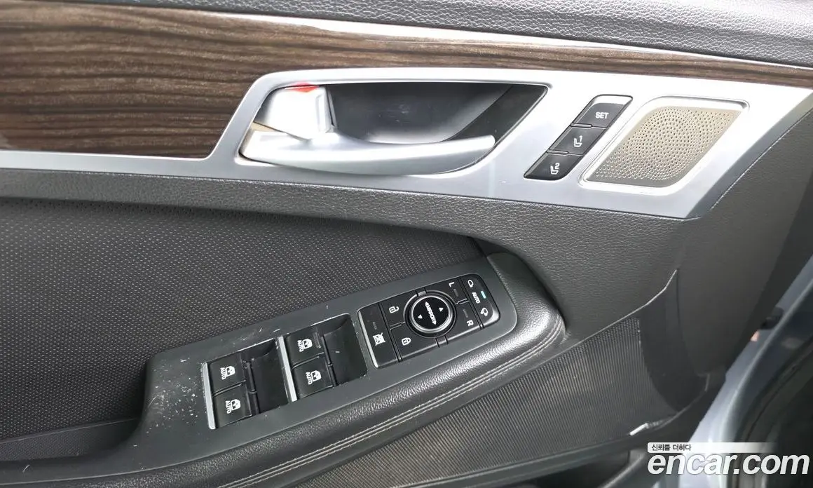 Genesis G80 2016 3.3 автомат (гидро), фото 30 Genesis G80 2016 3.3 автомат (гидро), фото 30
