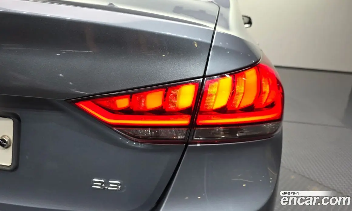 Genesis G80 2016 3.3 автомат (гидро), фото 9 Genesis G80 2016 3.3 автомат (гидро), фото 9