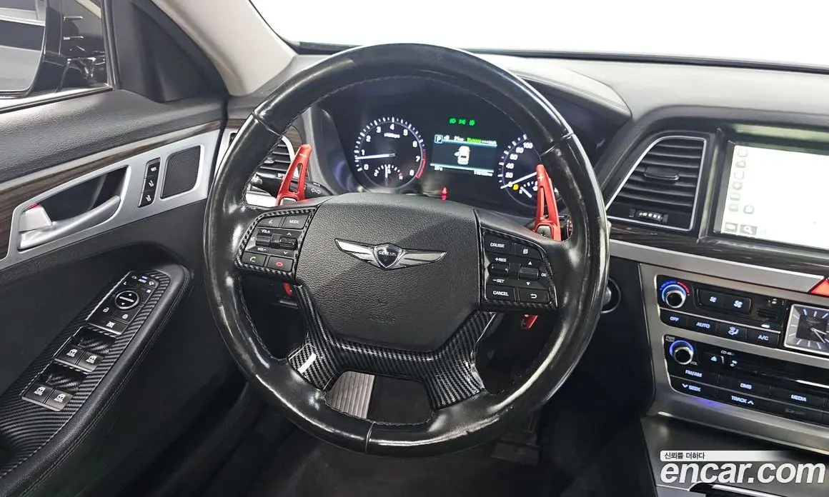 Genesis G80 2017 3.3 автомат (гидро), фото 13 Genesis G80 2017 3.3 автомат (гидро), фото 13