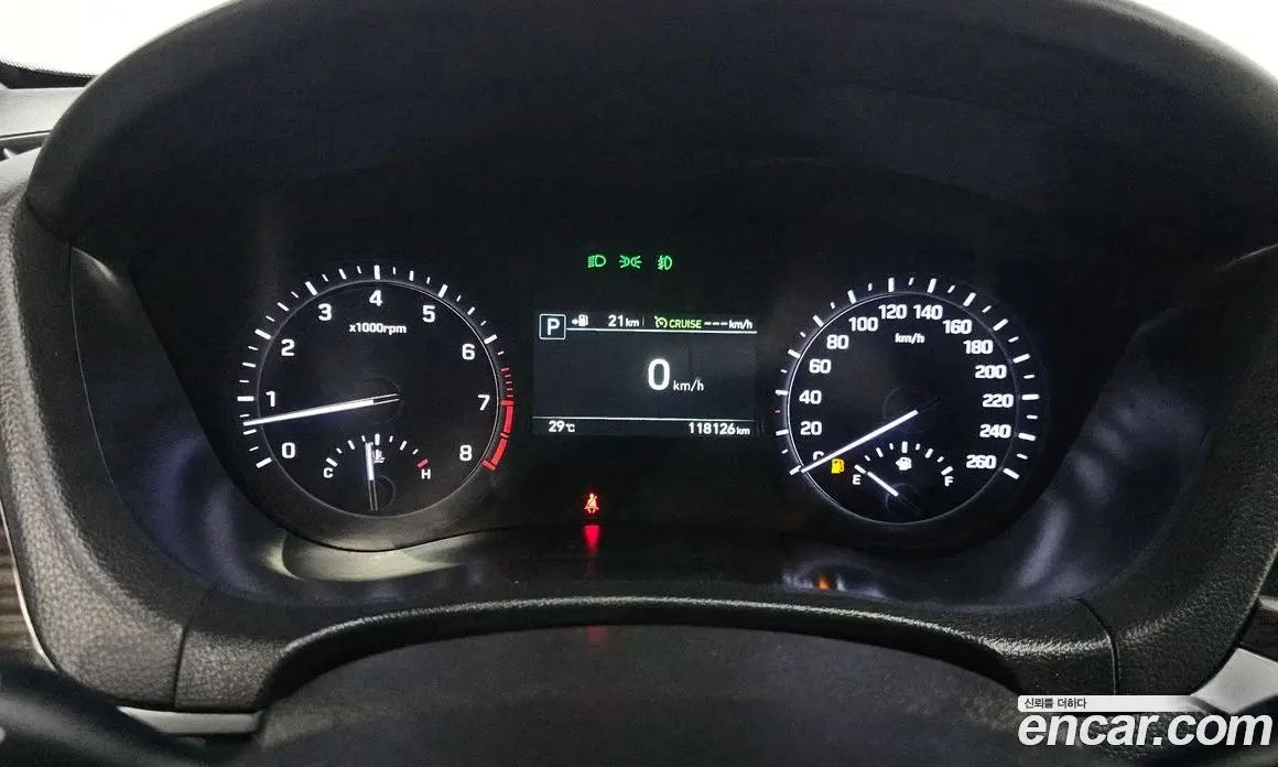 Genesis G80 2017 3.3 автомат (гидро), фото 8 Genesis G80 2017 3.3 автомат (гидро), фото 8