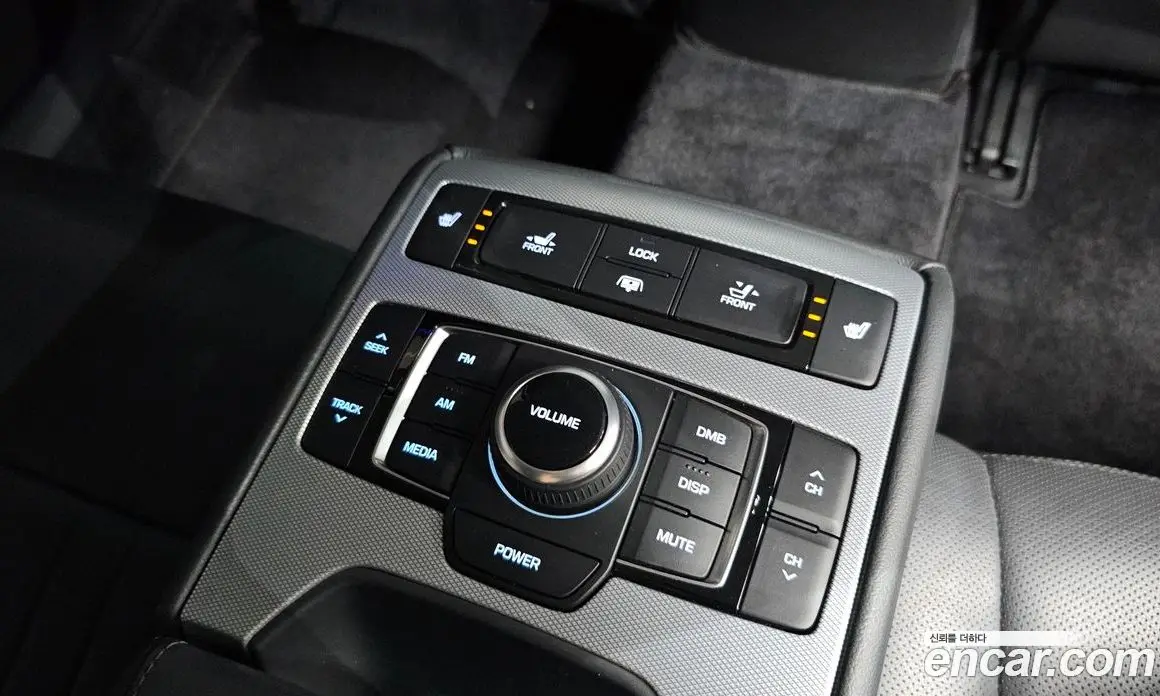 Genesis G80 2018 3.3 автомат (гидро), фото 18 Genesis G80 2018 3.3 автомат (гидро), фото 18