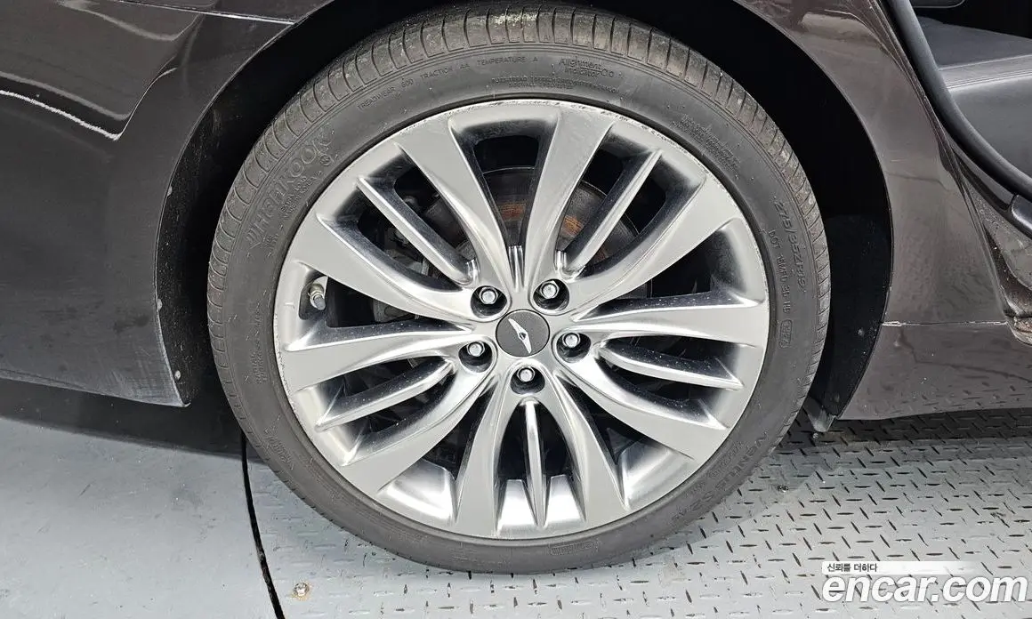 Genesis G80 2018 3.3 автомат (гидро), фото 5 Genesis G80 2018 3.3 автомат (гидро), фото 5