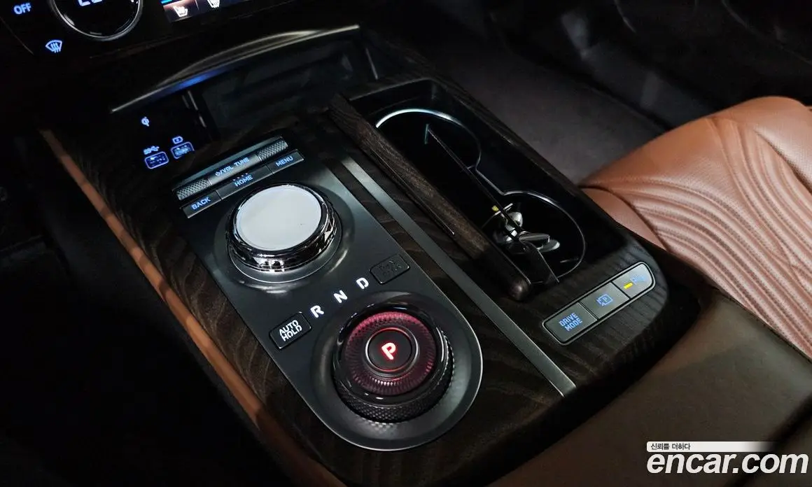 Genesis G80 2023 2.5 автомат (гидро), фото 12