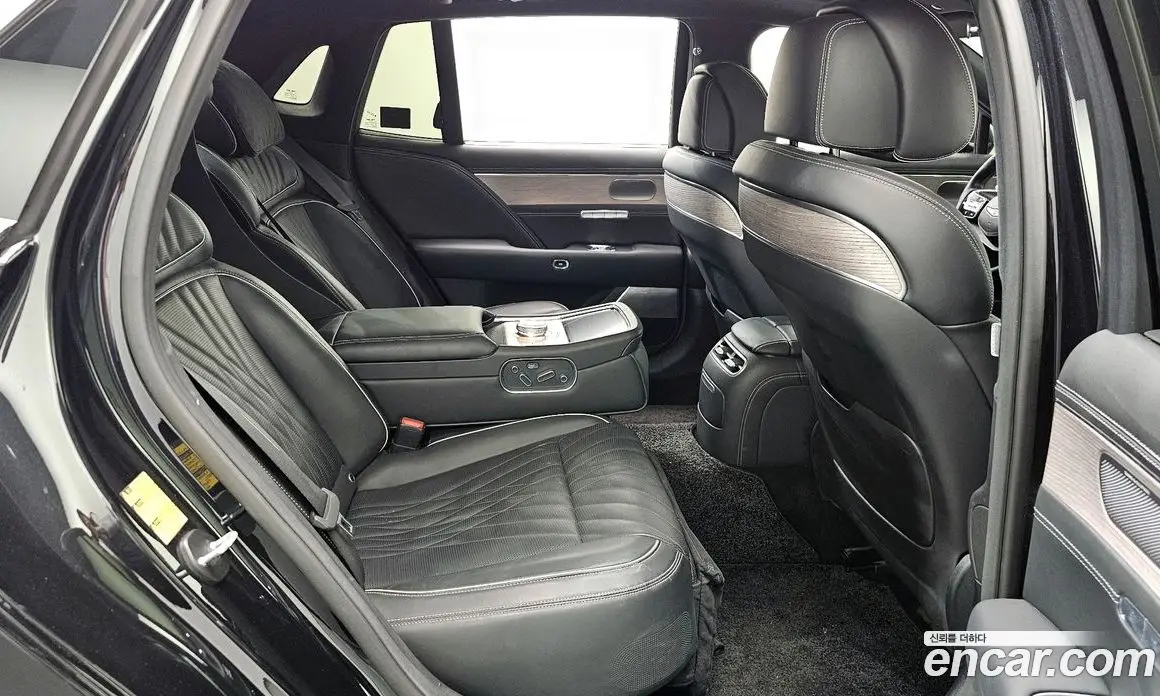 Genesis G90 2023 3.5 автомат (гидро), фото 12 Genesis G90 2023 3.5 автомат (гидро), фото 12