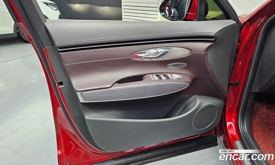 Genesis GV70 2021 2.5 автомат (гидро), фото 14 Genesis GV70 2021 2.5 автомат (гидро), фото 14