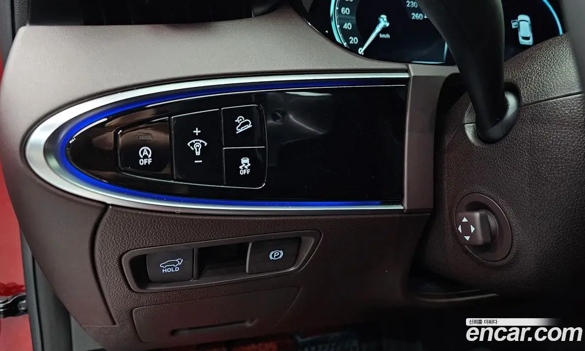 Genesis GV70 2021 2.5 автомат (гидро), фото 23 Genesis GV70 2021 2.5 автомат (гидро), фото 23