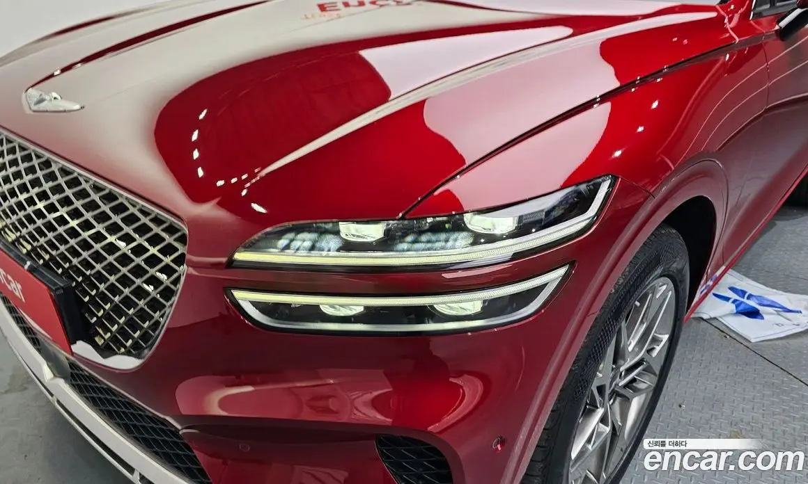 Genesis GV70 2021 2.5 автомат (гидро), фото 8 Genesis GV70 2021 2.5 автомат (гидро), фото 8
