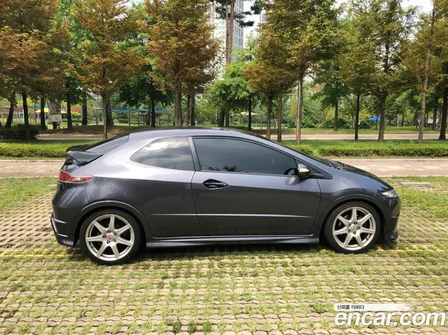 Honda Civic 2009 2.0 механика, миниатюра 3 Honda Civic 2009 2.0 механика, миниатюра 3