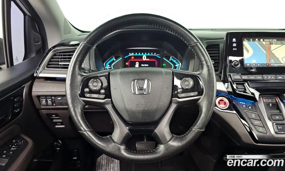 Honda Odyssey 2017 3.5 автомат (гидро), фото 13 Honda Odyssey 2017 3.5 автомат (гидро), фото 13